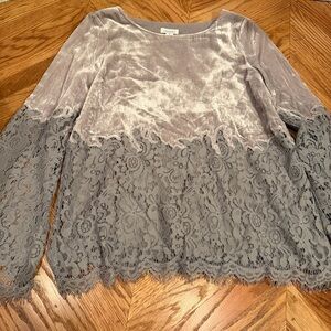 Sundance Silver Gray Velvet Lace Long-Sleeve Top